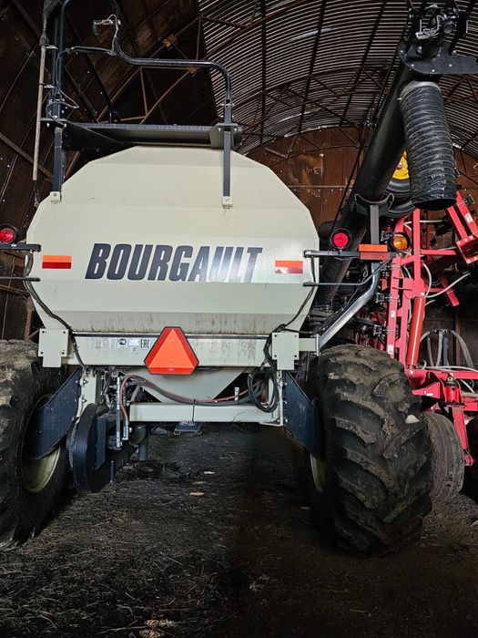 Сеялка дисковая Bourgault ( Бурго) 18 м