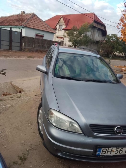 Vând Opel astra-G-caravan 2004