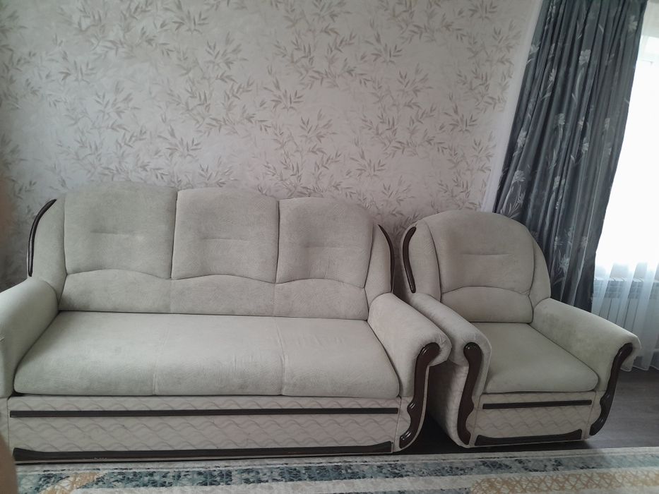 Продам диван с креслом, состояние хорошее