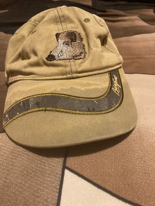 Шапка за лов.Много запазена и удобна!