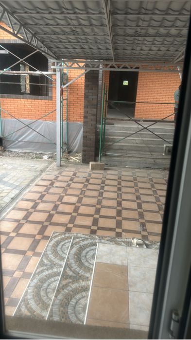 Строительная бригада 100 человек