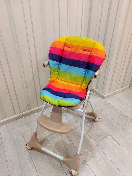 Стульчик для кормления детский