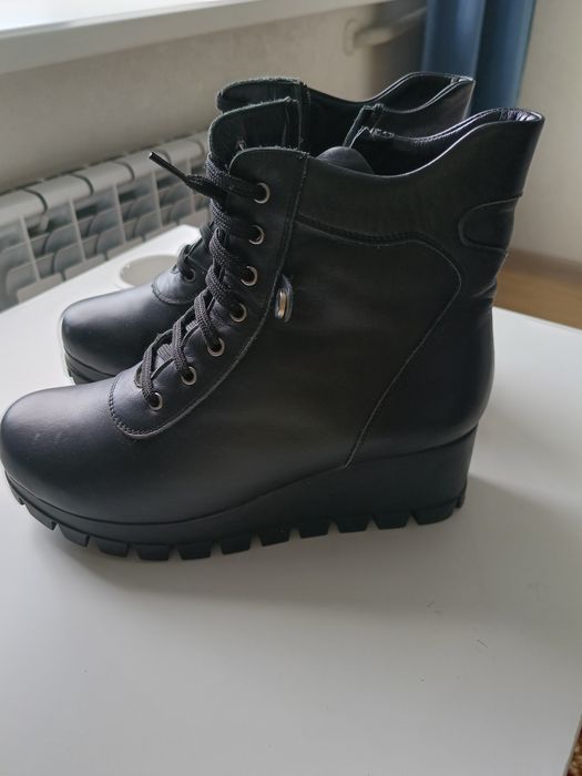 Сапоги,макасины, кроссовки, галоши