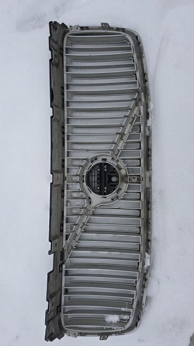 Grila bara fata inscription cu camera Volvo XC90