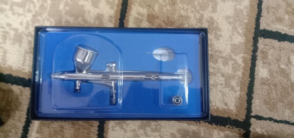 Продам аэрограф новый