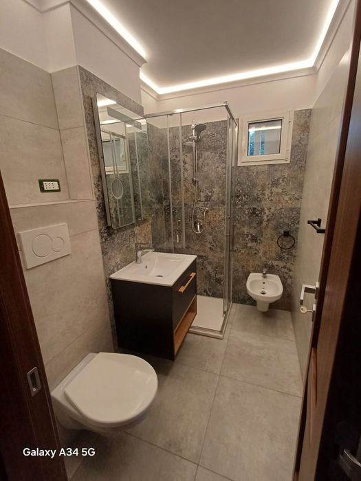 Inchiriez apartament 2 camere Negoiu nr 18 Fagaras
