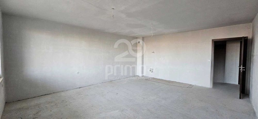 Продава се Тристаен апартамент в Велико Търново, Зона Б - 98 кв.м за 1225 €/кв.м - Снимка #2