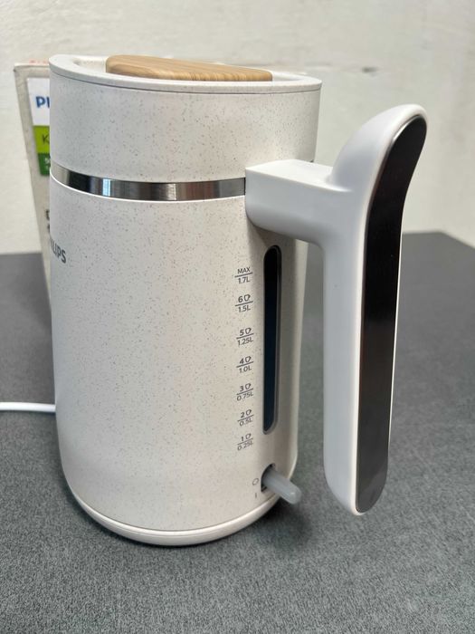 Електрическа кана Philips HD9365/10 , 2200 W, 1.7л