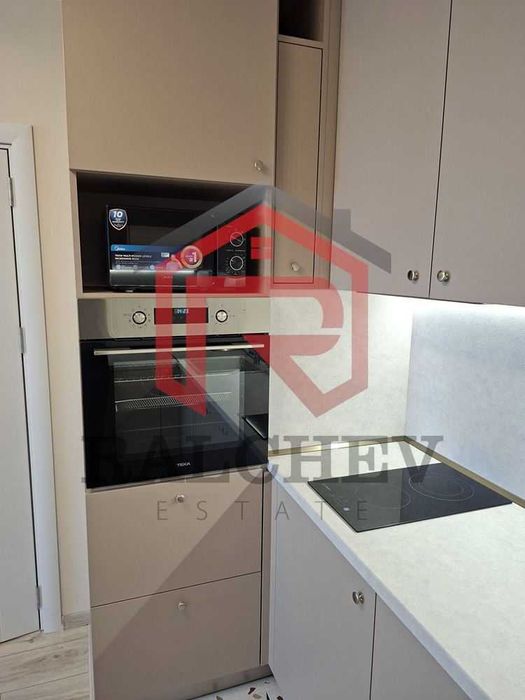 Под наем Възраждане II