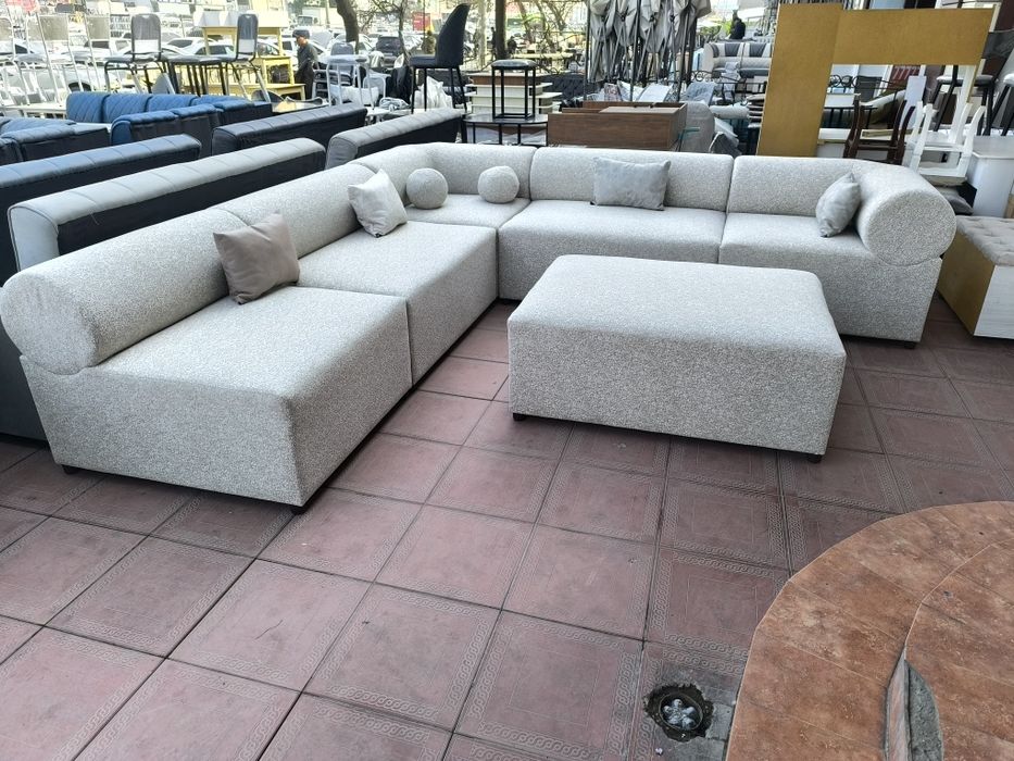 Уголок LEGO. От производителя.