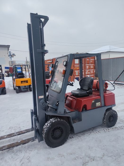 Продам вилочный погрузчик. Кара