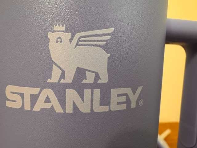 Термо чаша STANLEY ,със сламка