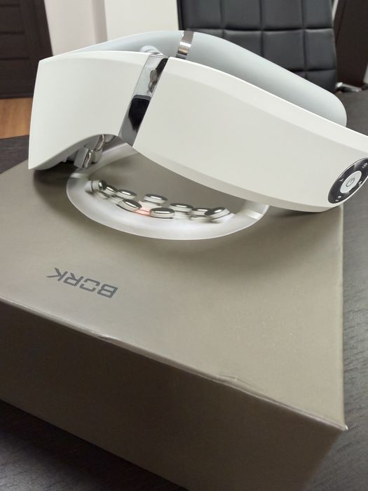 Продам массажер для шеи Bork