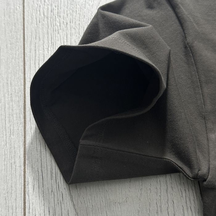 Футболка Essentials