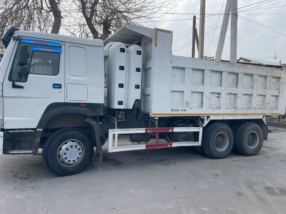 Самосвал HOWO сотилади !