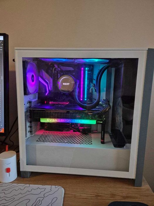 Геймърски компютър – RTX 3080 EVGA FTW3 Ultra, Ryzen 7 3700X, 32GB RGB