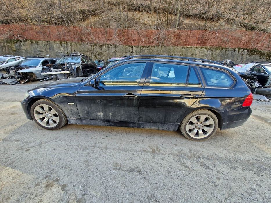 BMW E91 330XD 231кс динамик ксенон навигация ръчка НА ЧАСТИ!