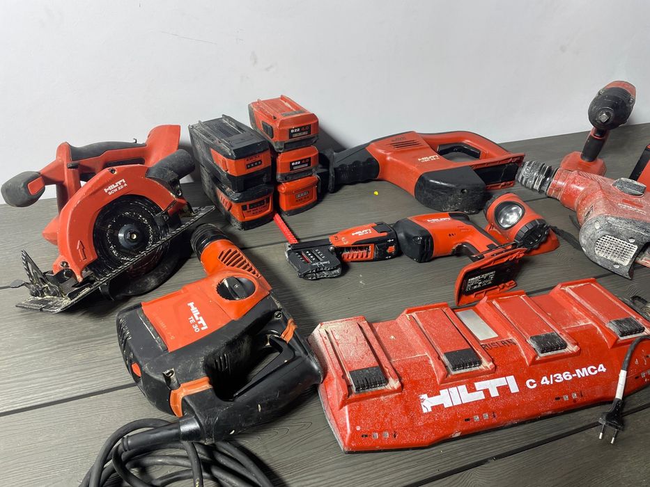 Hilti set 550ron buc