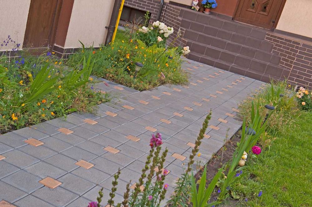 Pavele autoblocante Ilfov – Modele și culori variate, montaj