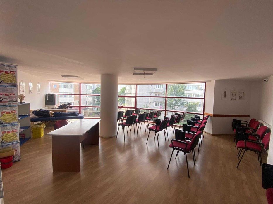 De închiriat - Etaj2;Etaj3 sau separat –Bacău, Str. Mioriței nr. 28C