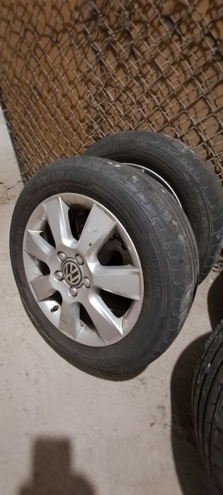Vand cauciucuri cu jante