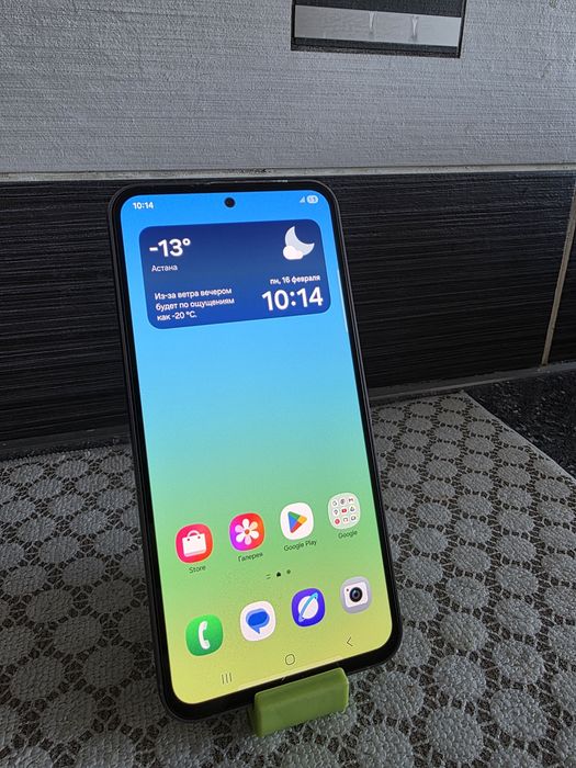 Продам Samsung S23 Fe