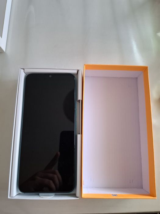 Tecno Spark Go 2022 (32 ГБ)