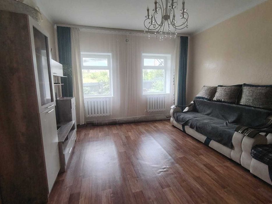 ПРОДАМ 4х комнатный дом на 9а мкр. Возле гимназии им.А.Букейхана