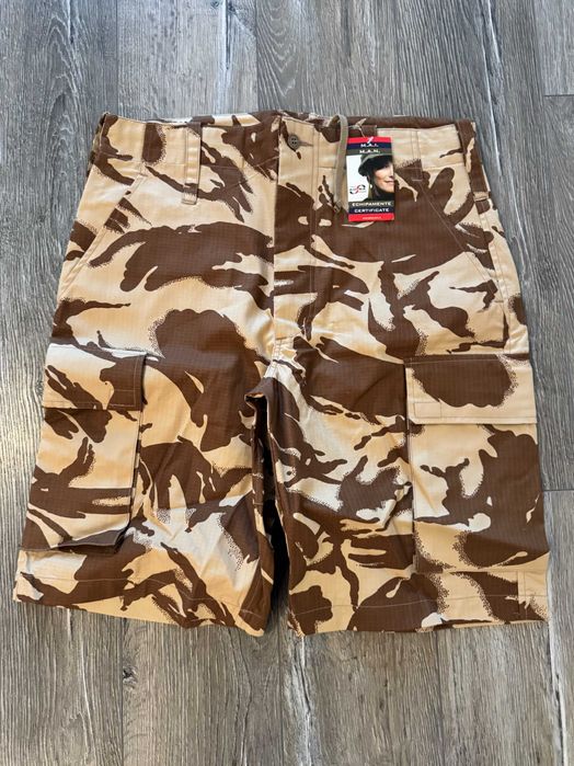 Pantaloni scurti camuflaj desert - Noi
