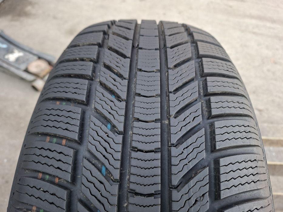 1бр. Почти Нова 225 55 17 Continental