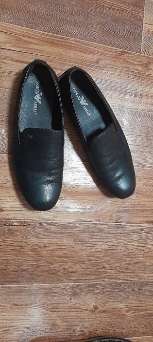 Продам брендовый туфли