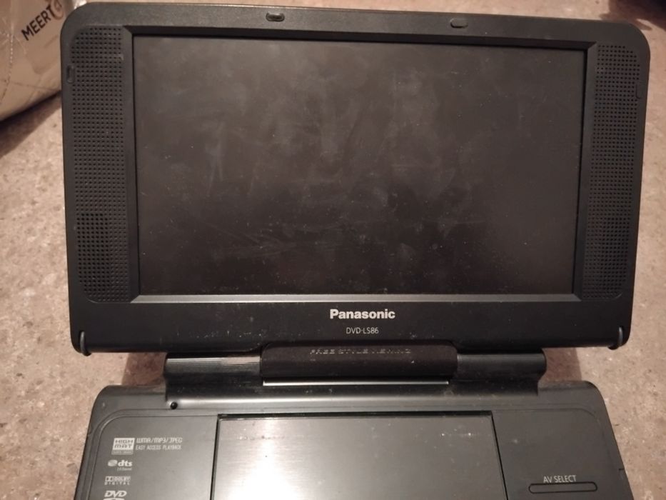 Panasonic DVD работи перфектно