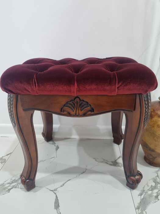 Великолепный пуф для интерьера