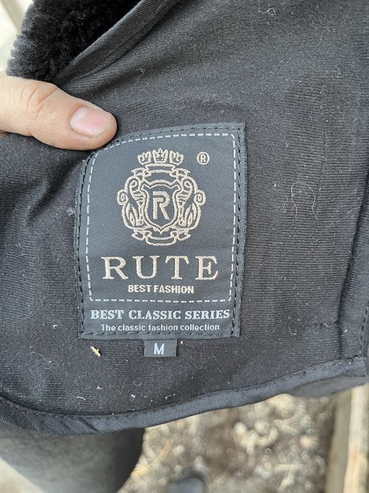 Продам дубленку женская размер м