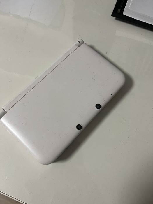 Nintendo 3DS XL Alb Modat