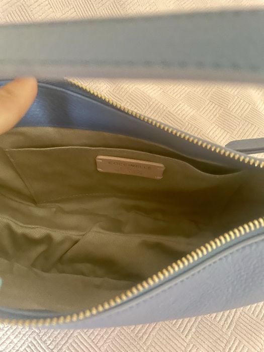 Оригинална чисто нова чанта Coccinelle