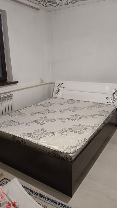 Мебел для спални кровать