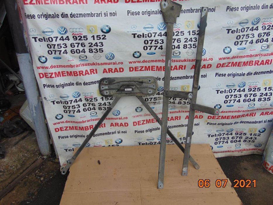 Suport bara stabilizatoare spate BMW f30 F31 F32 F33 F34 axa bara spate suport bara stabilizatoare