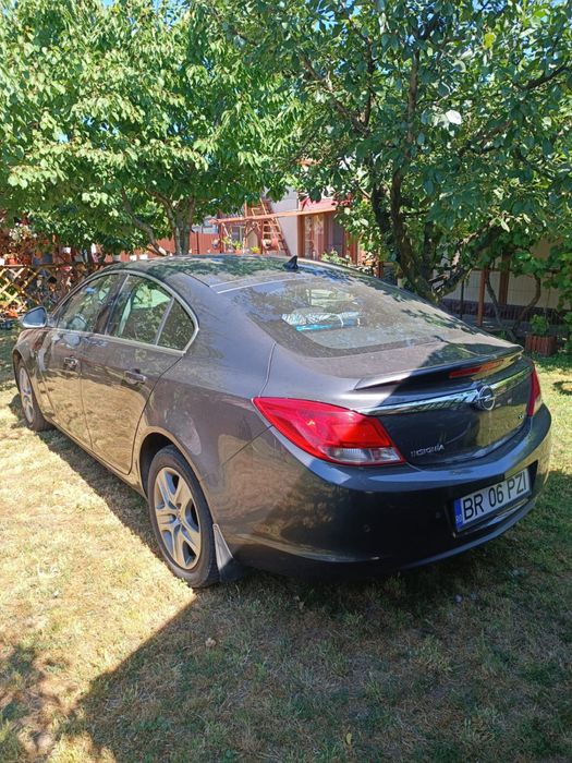 De vanzare Opel Insignia