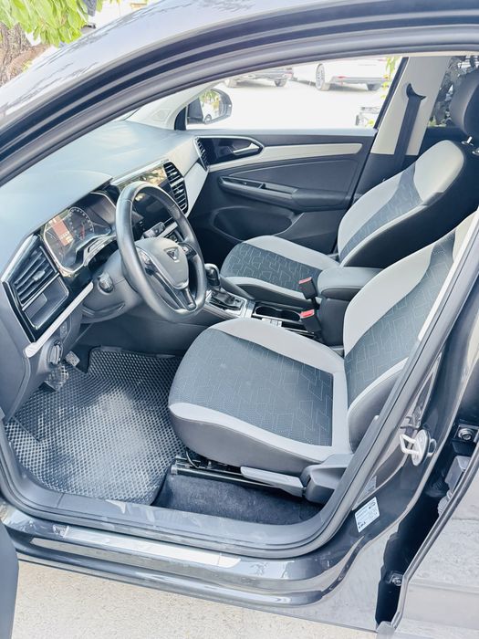 Volkswagen Jetta vs 5 2023 motor 1,4