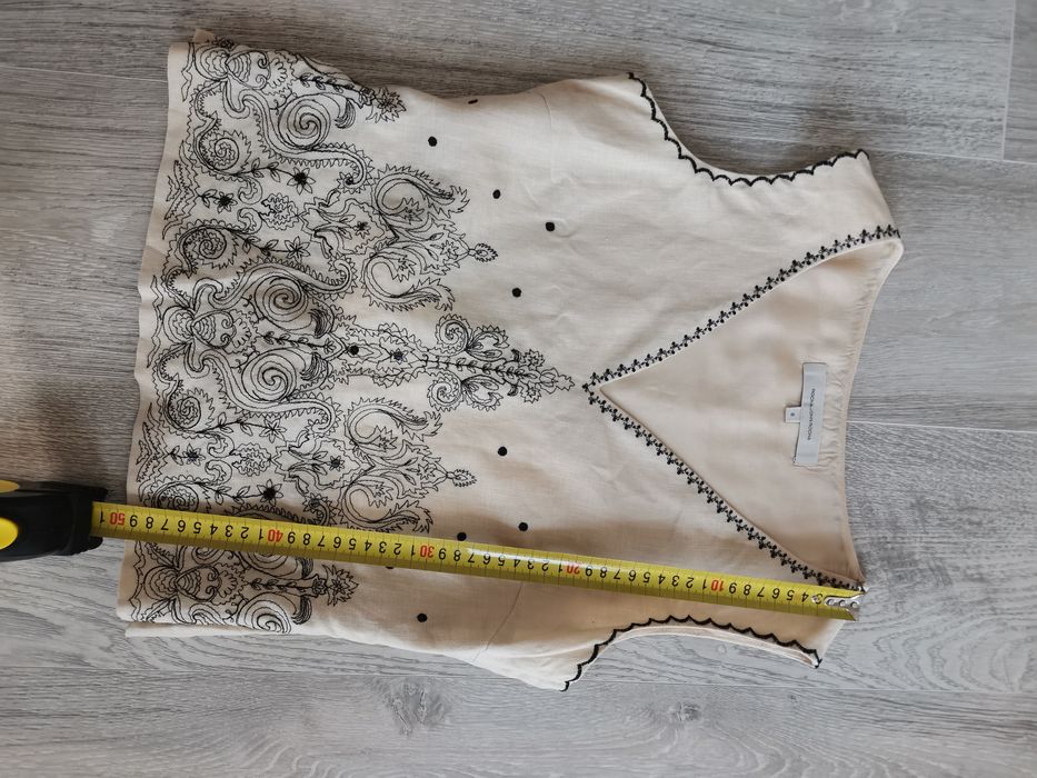 Sacou Zara masura M, bluzita in Rocha uk 8, preț 170 ron