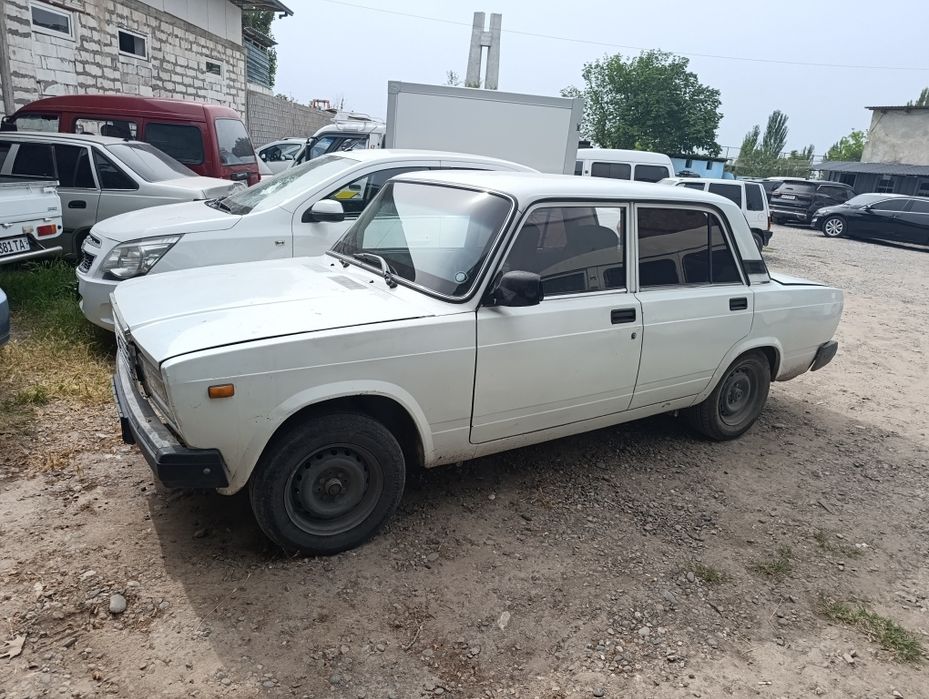 Зудлик билан сотилади