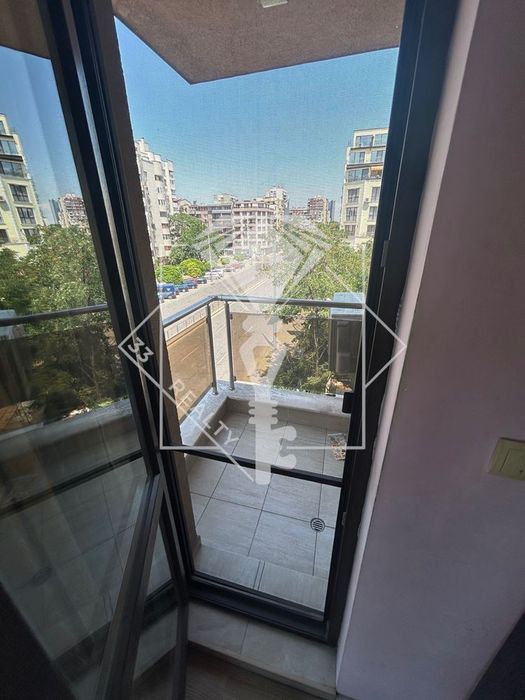 Продава се Двустаен апартамент в Пловдив, Кършияка - 58 кв.м за 2328 €/кв.м - Снимка #4