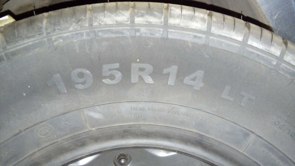 Баллоны 195 R14C {Зима )