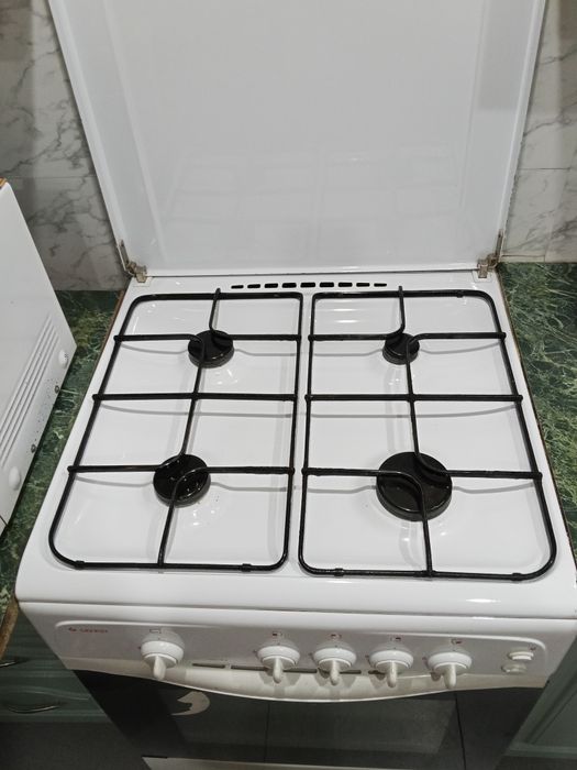 Газовая  плита .