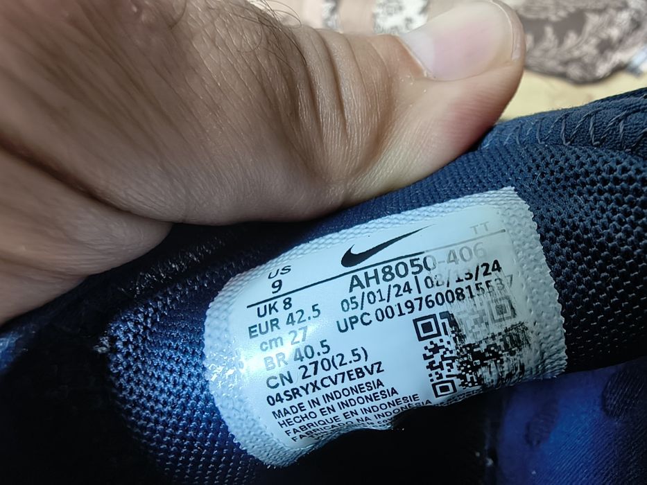 Nike Air 270,n42.5,без забележки.