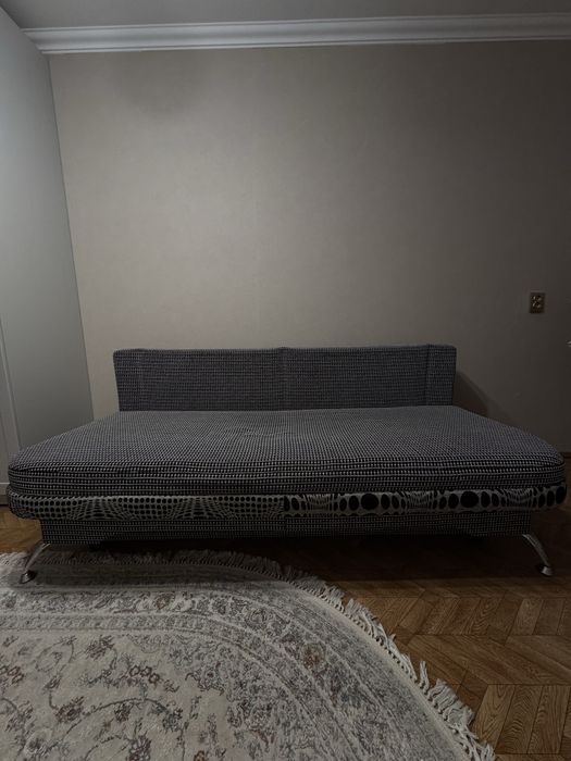 Продам диван в хорошем состоянии