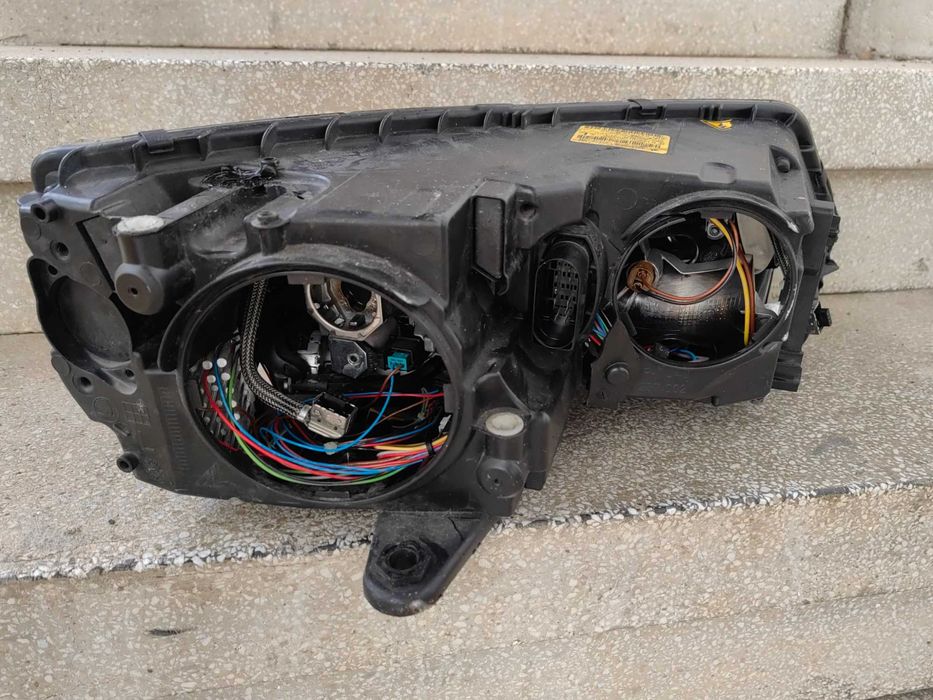 Фар Skoda Octavia Bi-Xenon LED ляв /Фар Шкода Октавиа ксенон  Оригинал