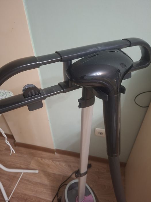 Продам напольный отпариватель DSP