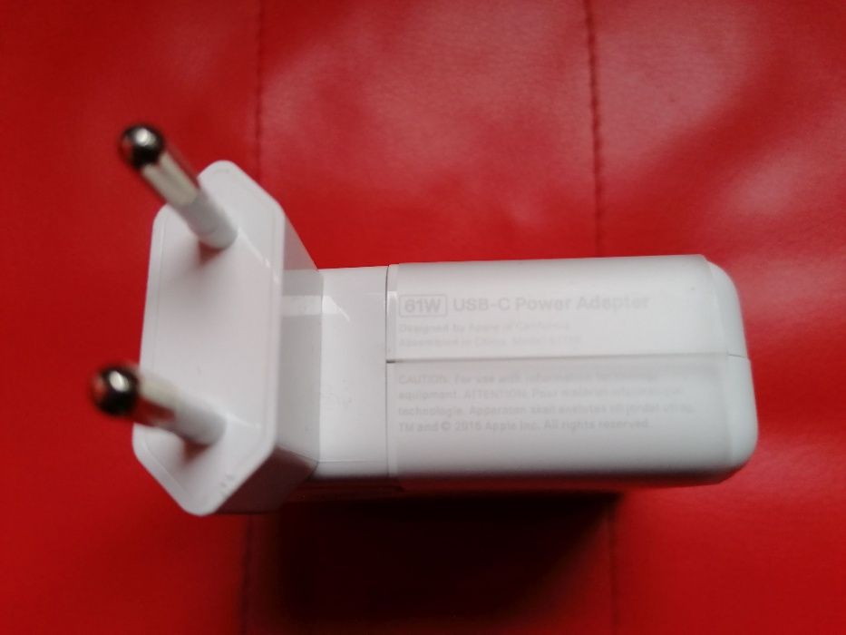 Incarcator priza Original Apple 61W USB-C Macbook Pro A1706 A1707